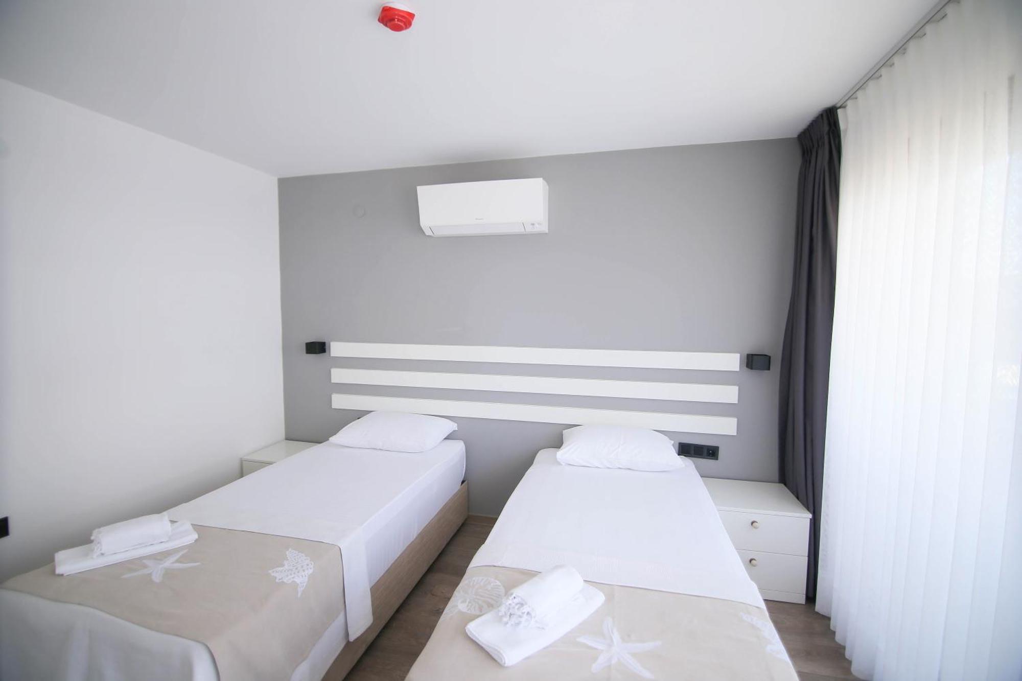 Krem Marin Otel Çeşme 外观 照片