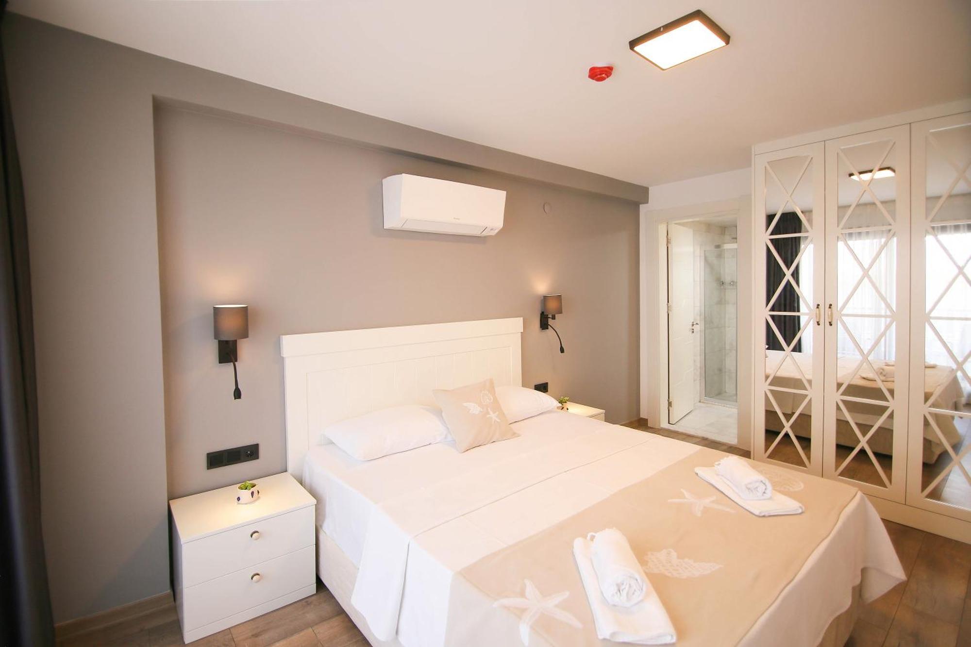 Krem Marin Otel Çeşme 外观 照片
