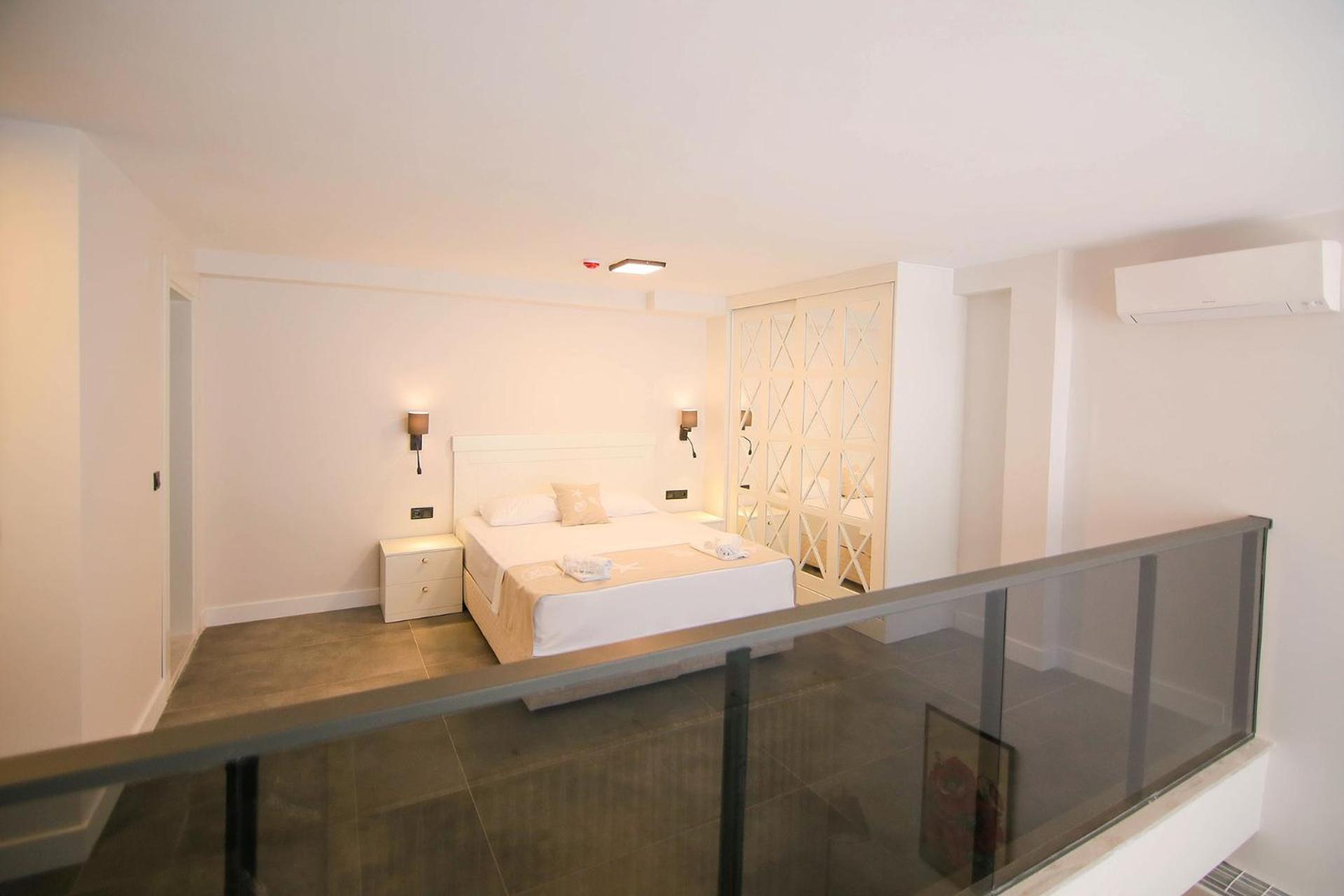 Krem Marin Otel Çeşme 外观 照片